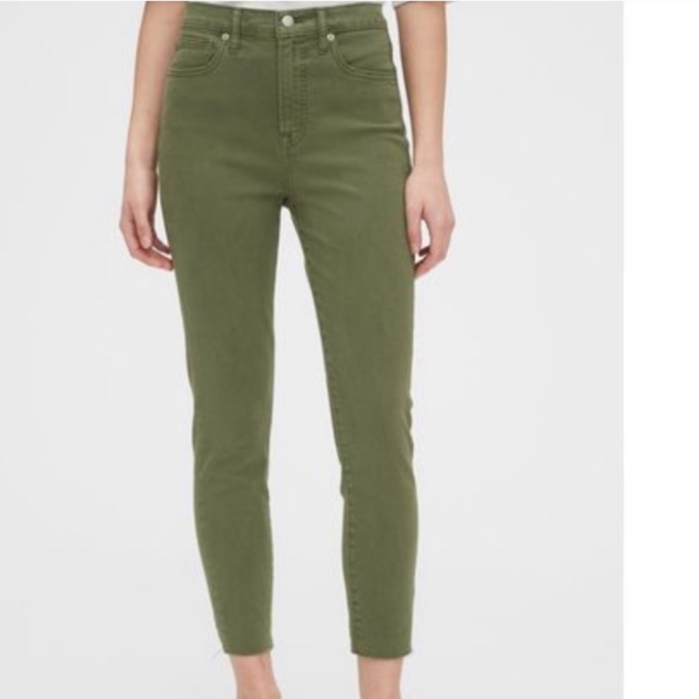 Gap highrise sage green skinny ankle jeans raw hem